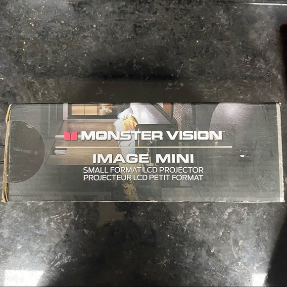 Monster Image Mini Small Format LCD HD Portable Projector - Picture 2 of 5